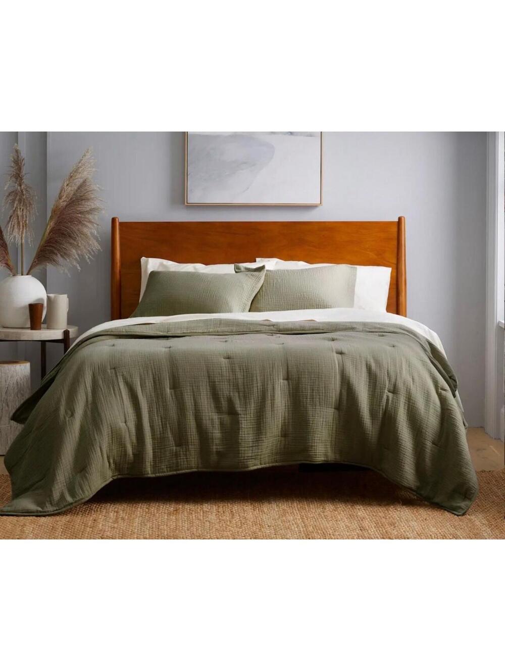 Quince Airy Gauze Dream Quilt King/Cal King – Olive Green – New in Package